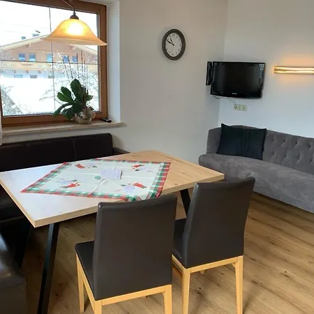 Sonnenappartement * Mayrhofen